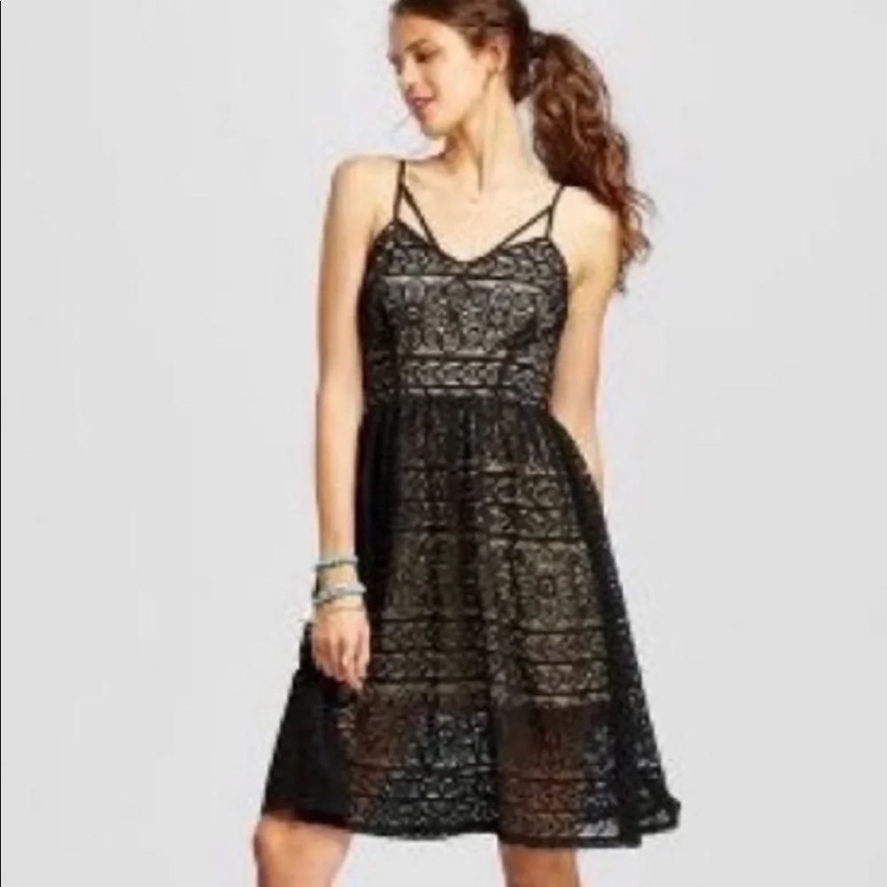 Xhilaration Women's Lace Ballet Midi Dress